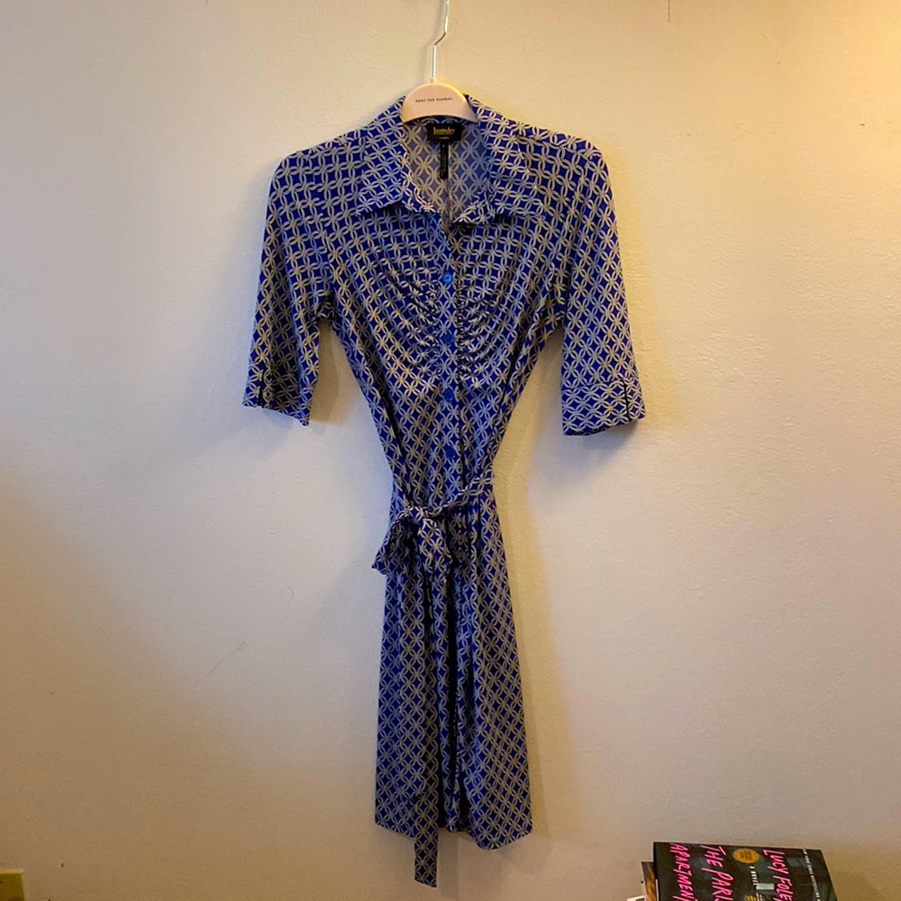 Chic designer dress by Laundry